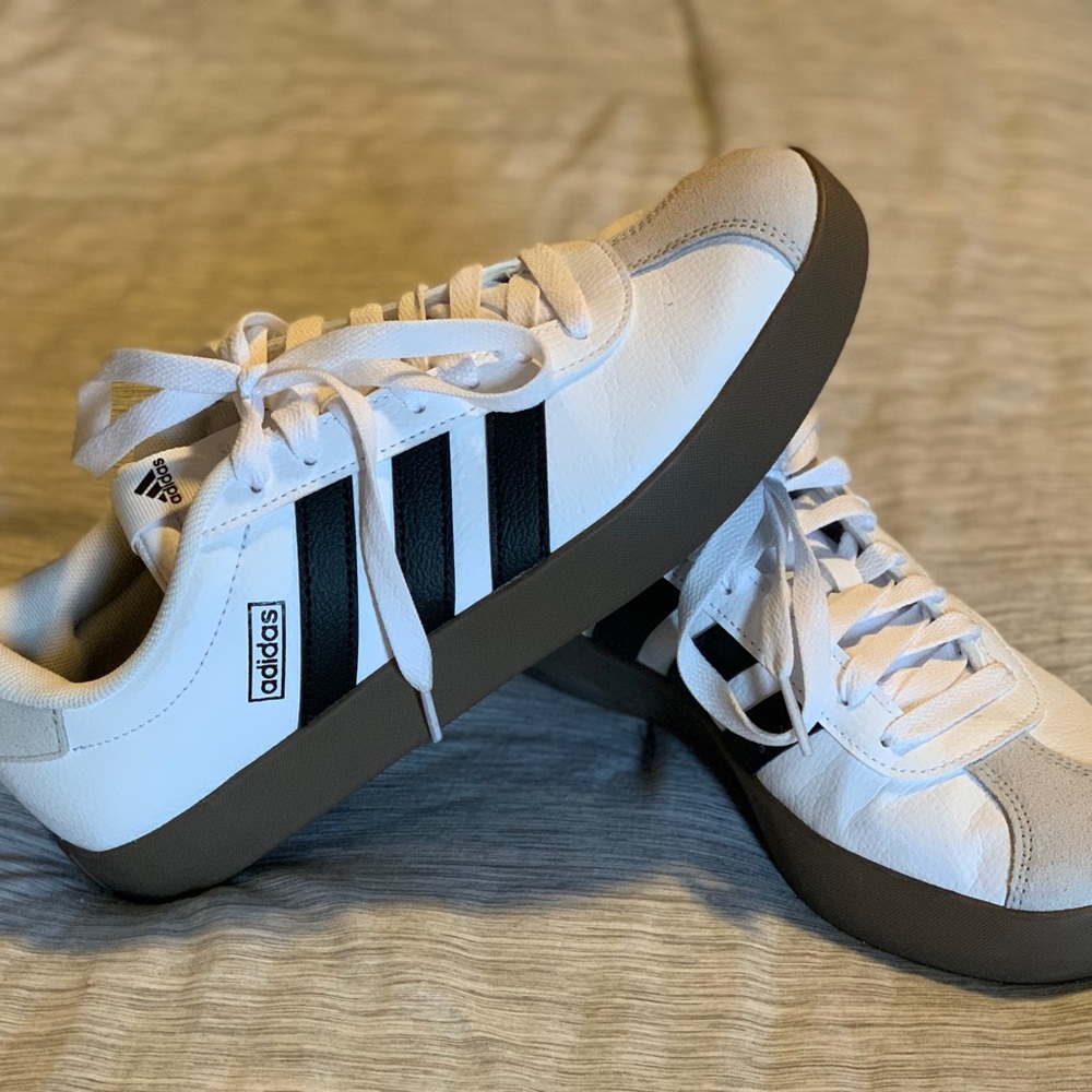 Adidas VL Court 3.0 Sneakers